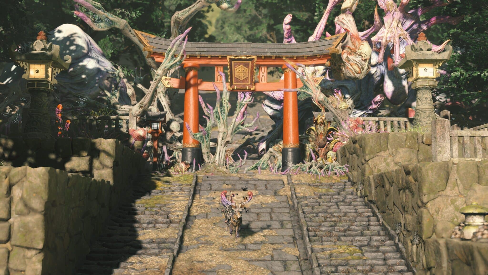 (By day, you can explore the lovingly designed levels and cleanse shrine gates, for example, from the desecration that can be recognized by the mutated plants and animals.)